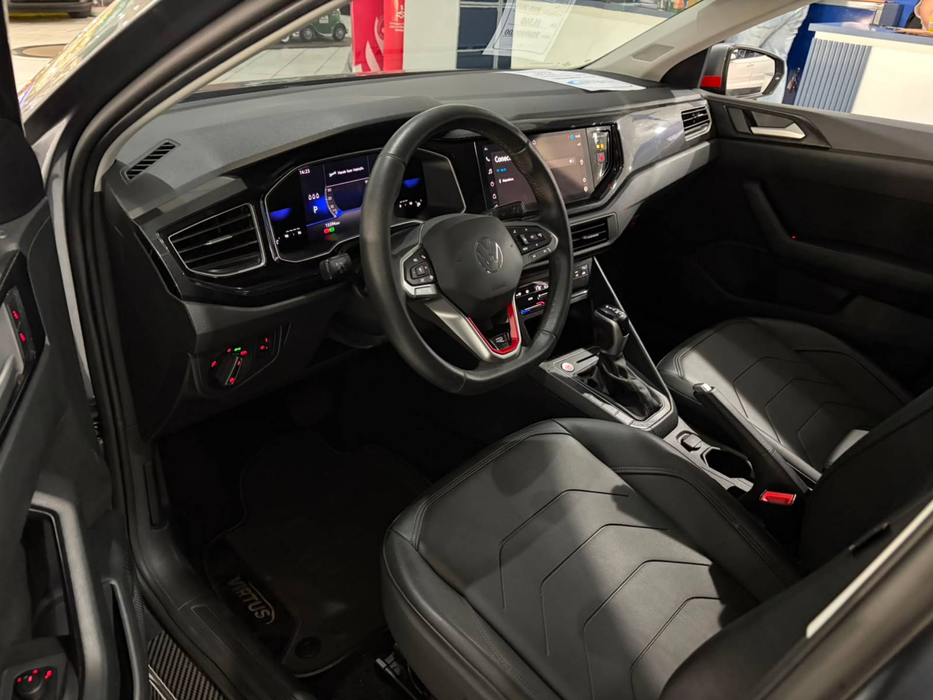 VOLKSWAGEN VIRTUS