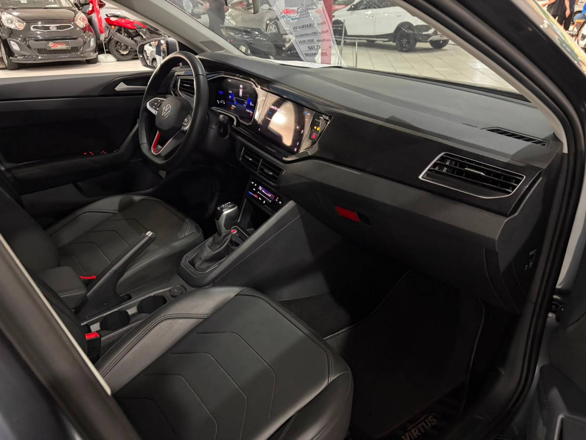 VOLKSWAGEN VIRTUS