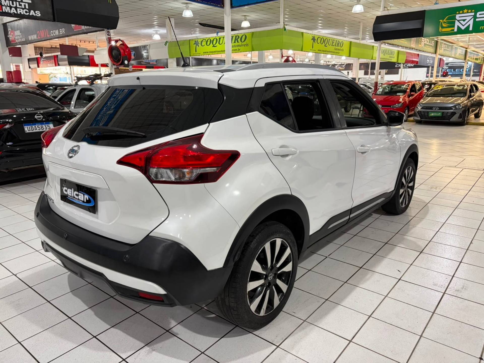 NISSAN KICKS