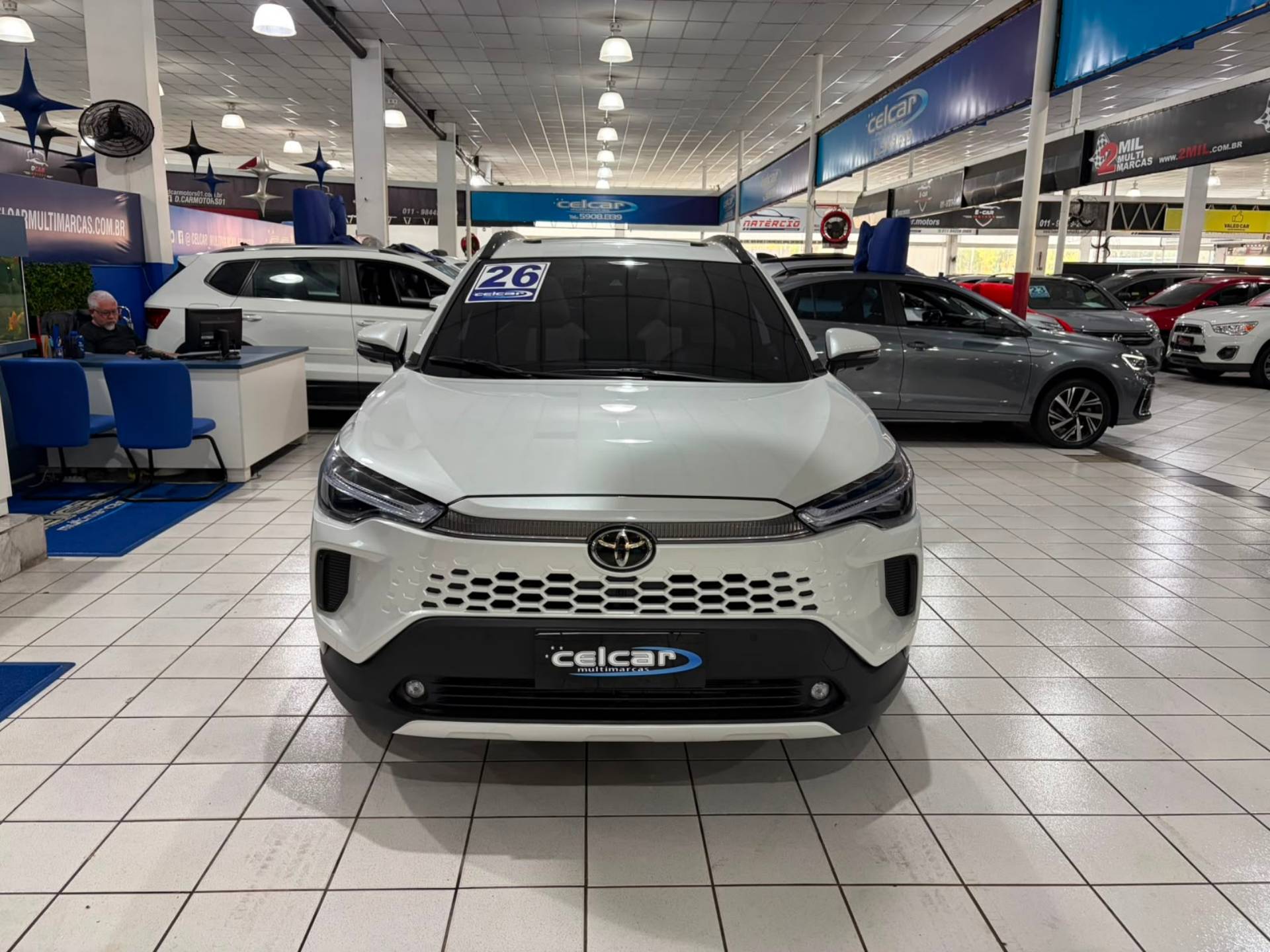 TOYOTA COROLLA CROSS