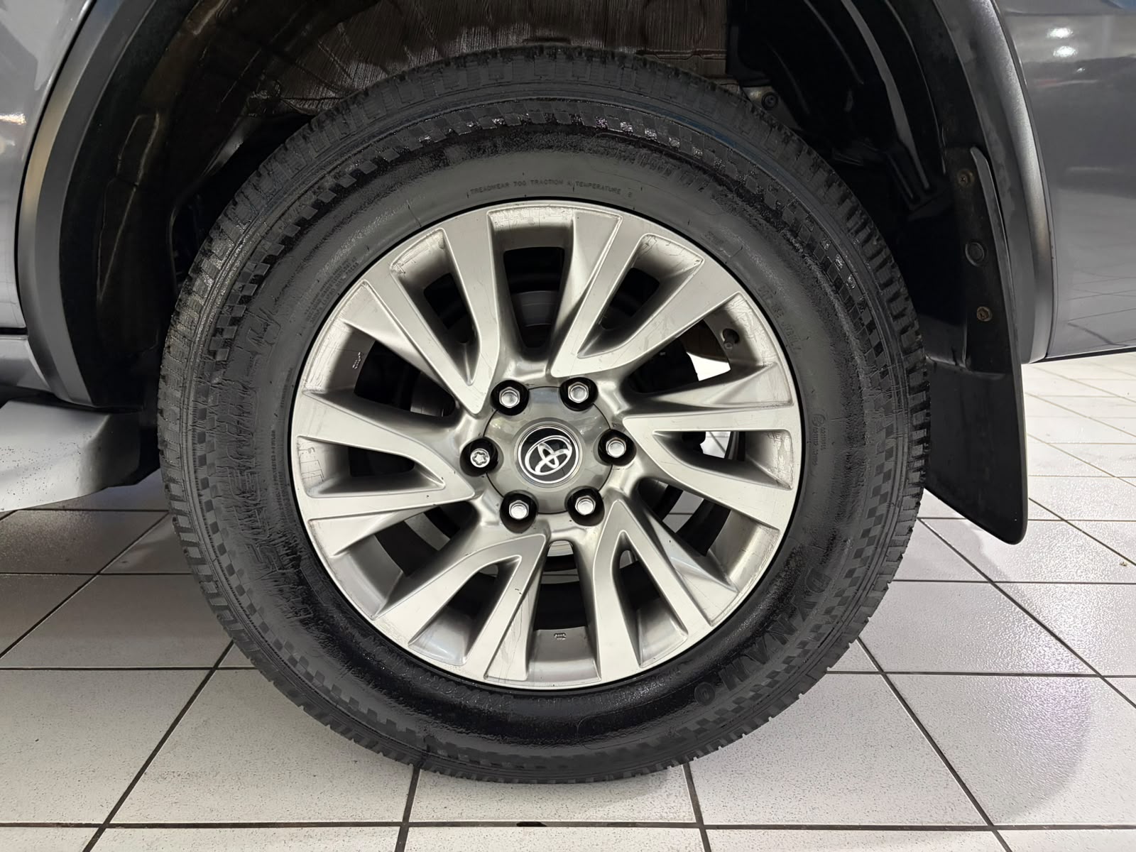 TOYOTA HILUX SW4