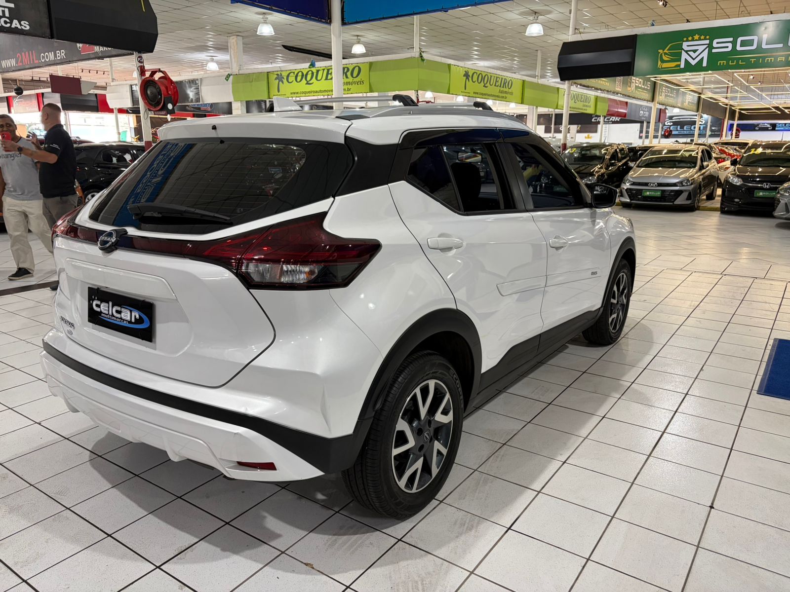 NISSAN KICKS