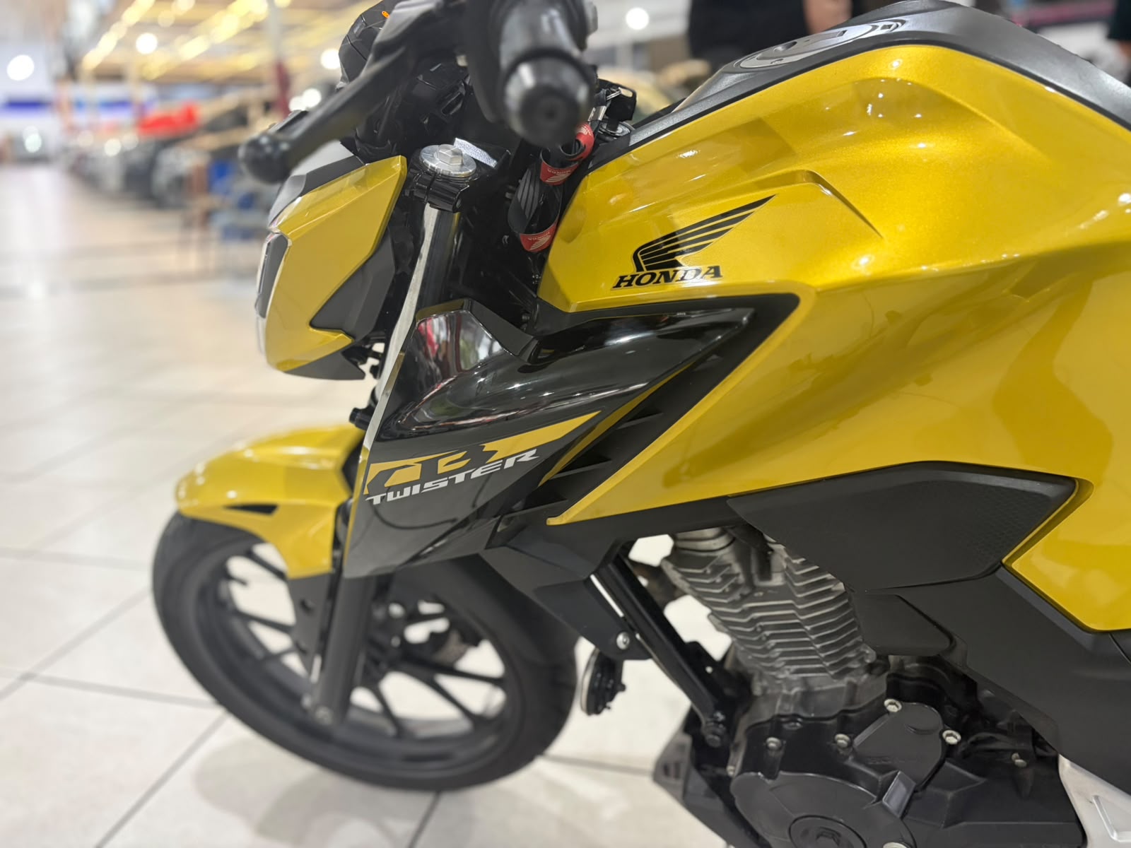 HONDA CB 300F TWISTER ABS