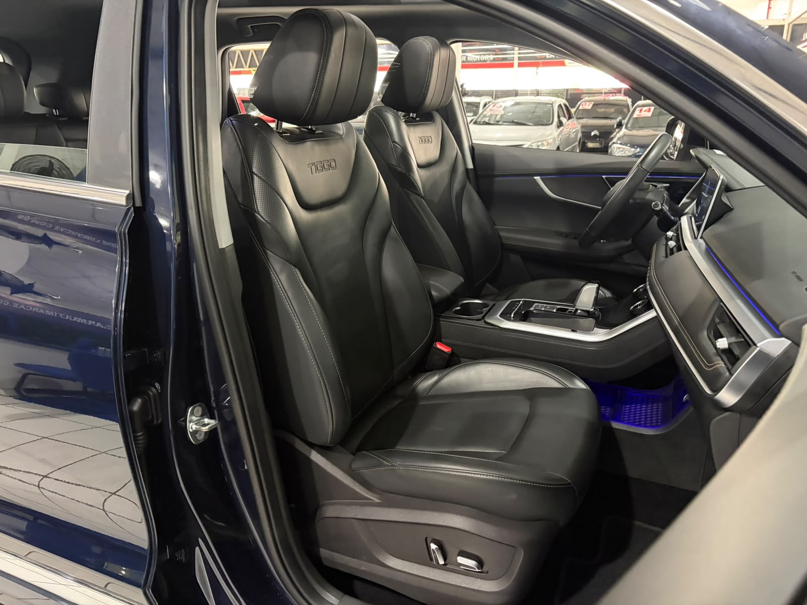 CHERY TIGGO 8