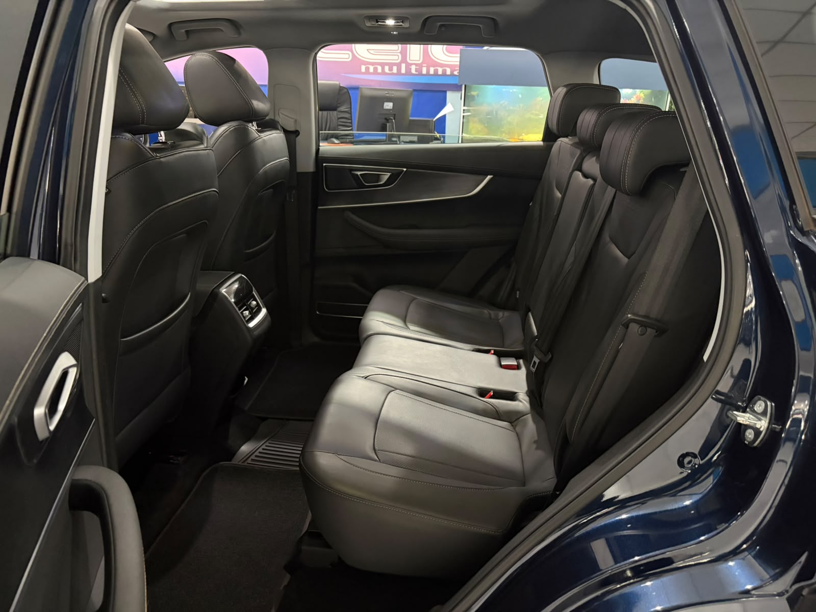 CHERY TIGGO 8