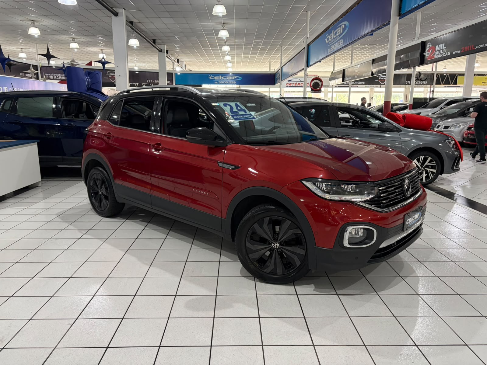 VOLKSWAGEN T-CROSS