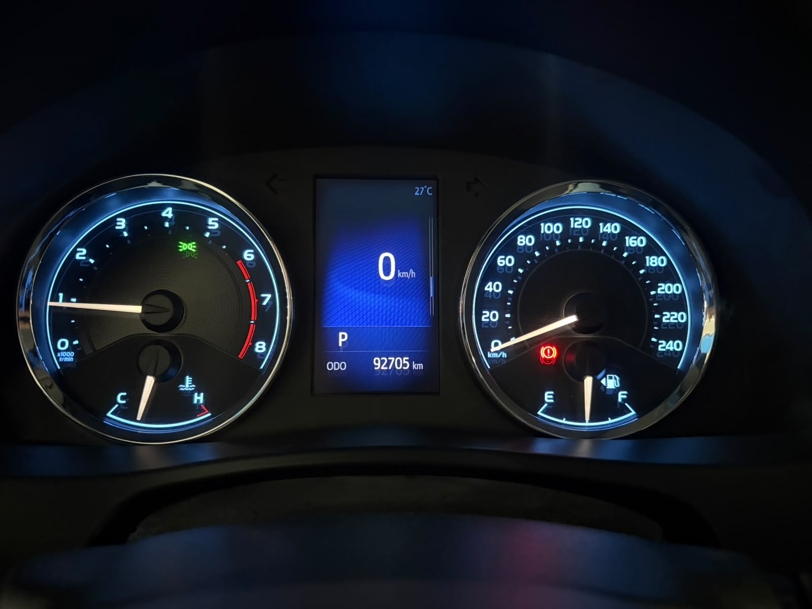 TOYOTA COROLLA