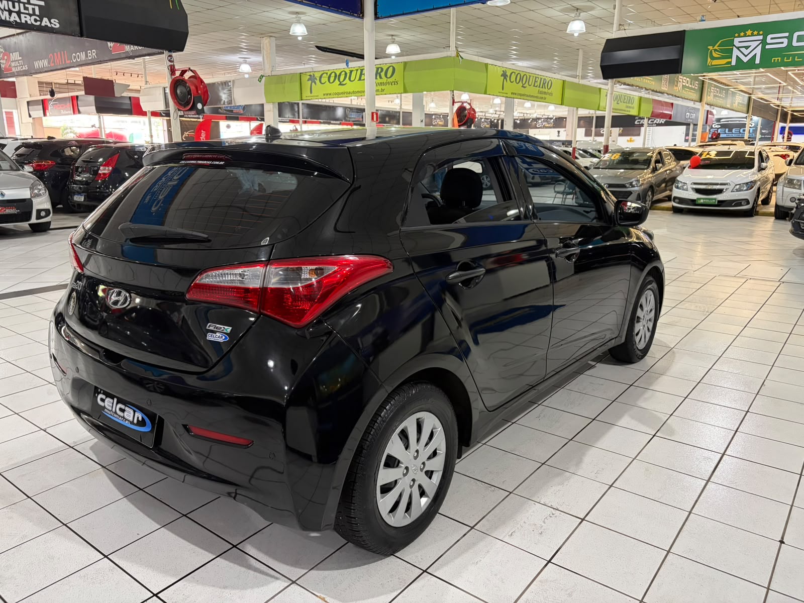 HYUNDAI HB20