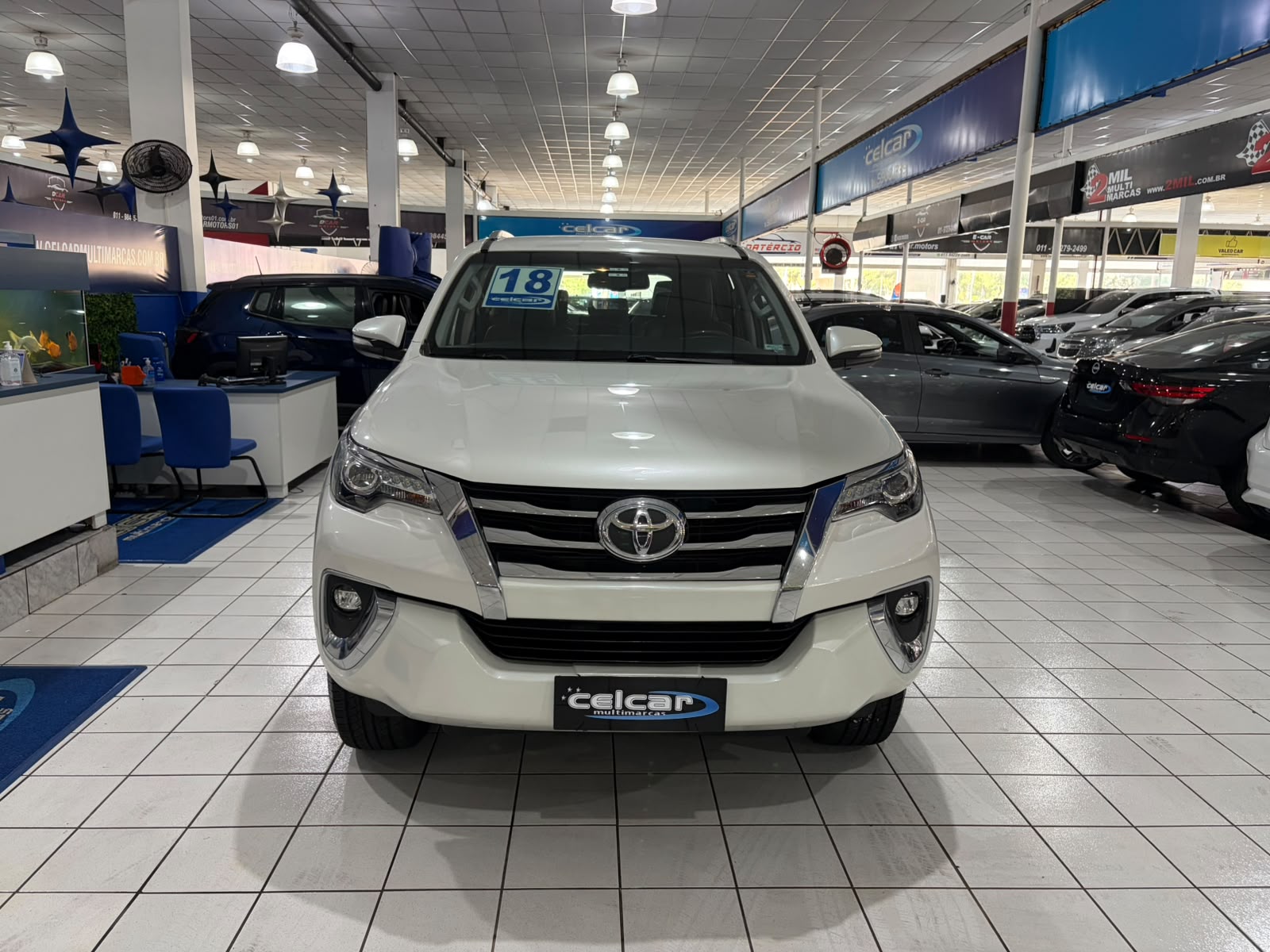 TOYOTA HILUX SW4