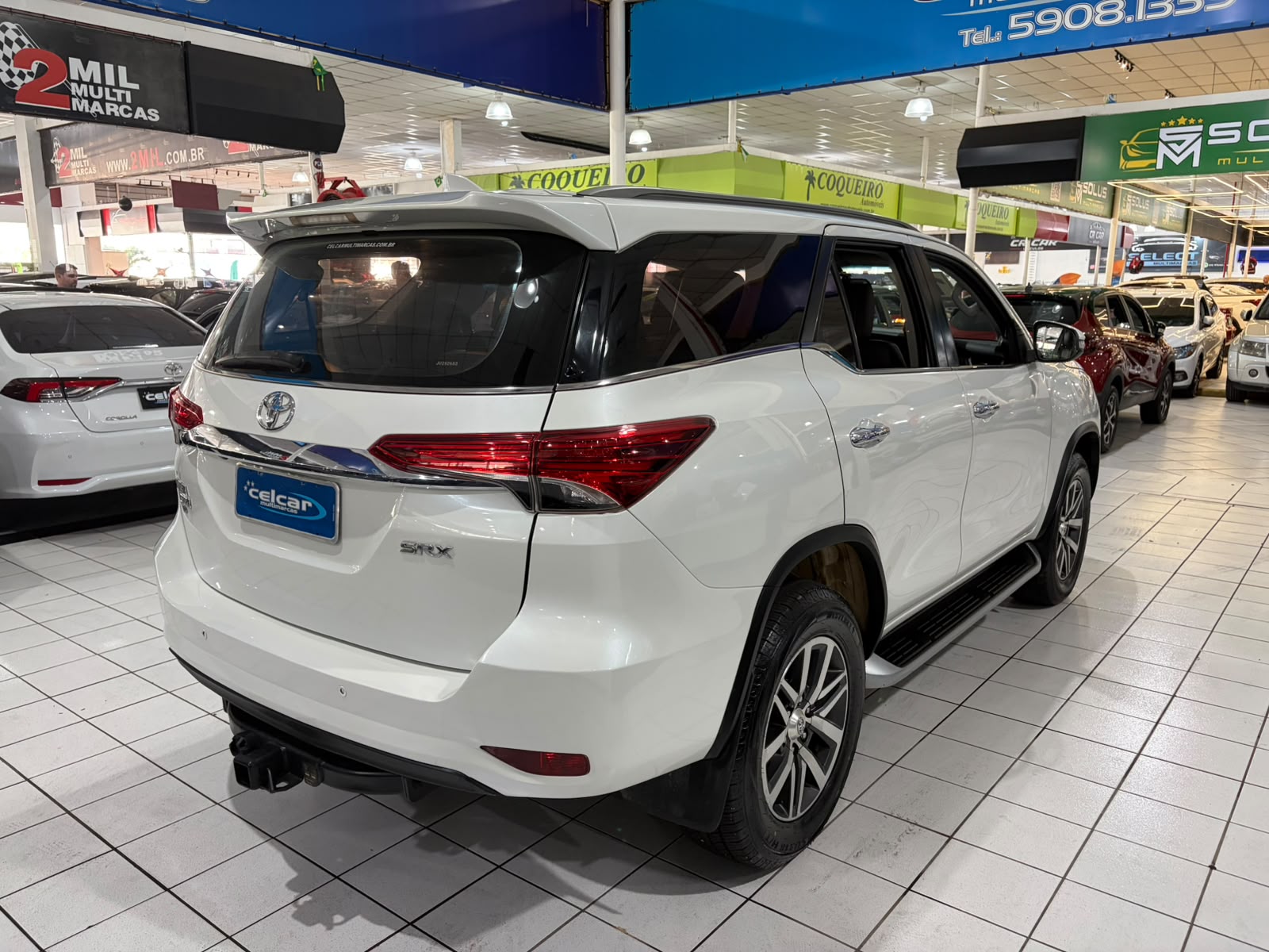 TOYOTA HILUX SW4