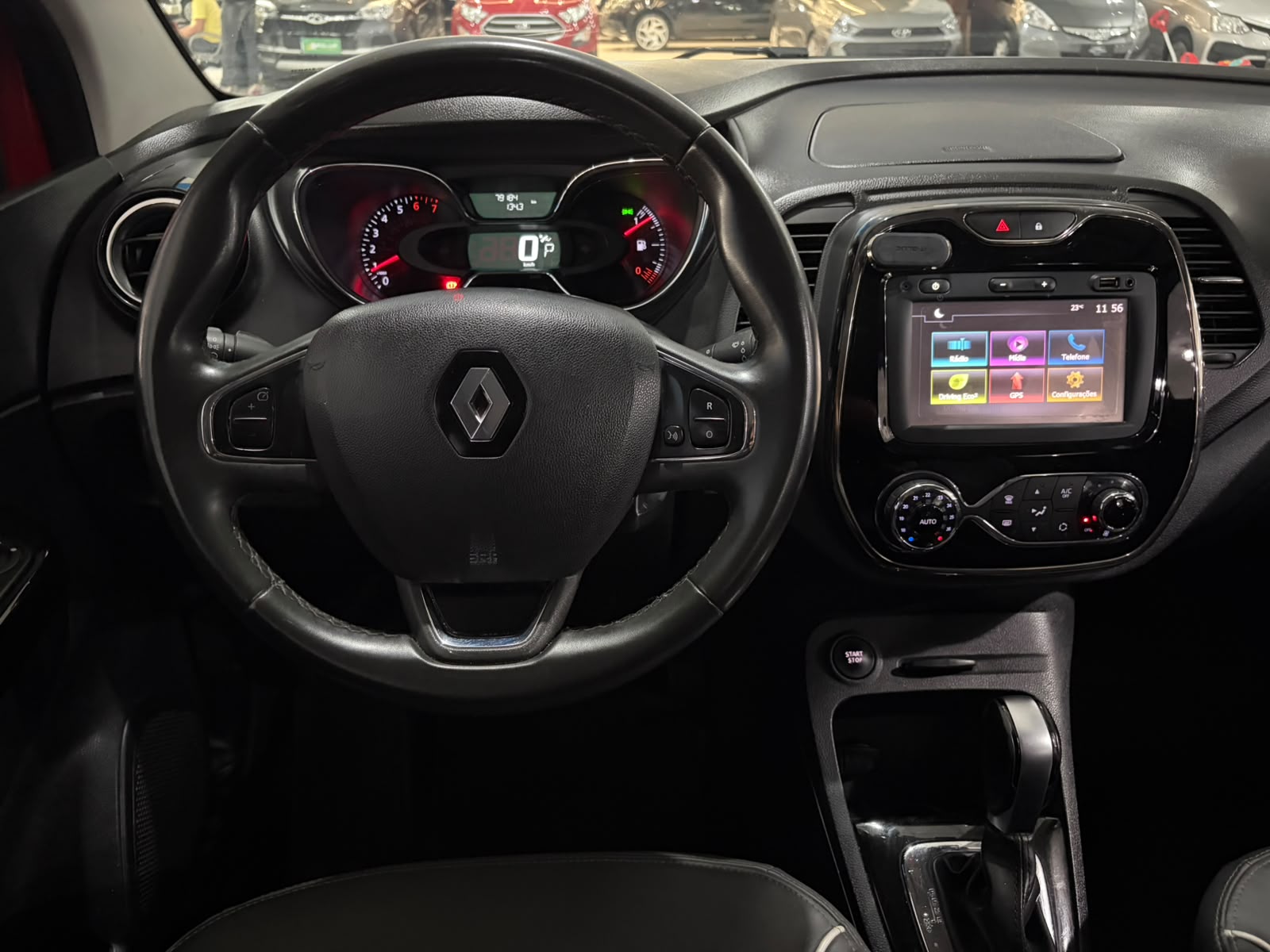 RENAULT CAPTUR