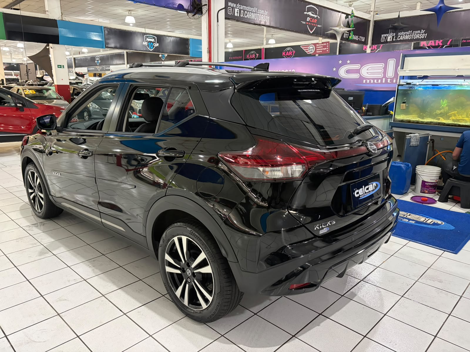 NISSAN KICKS