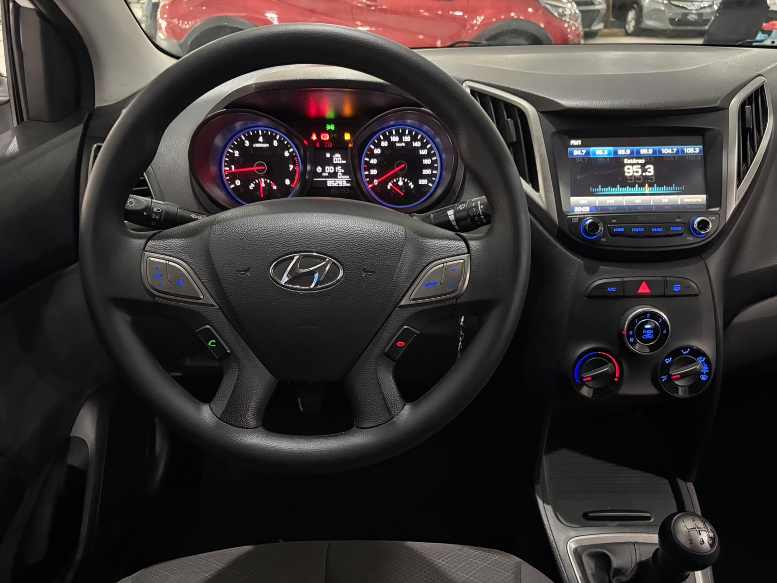 HYUNDAI HB20S