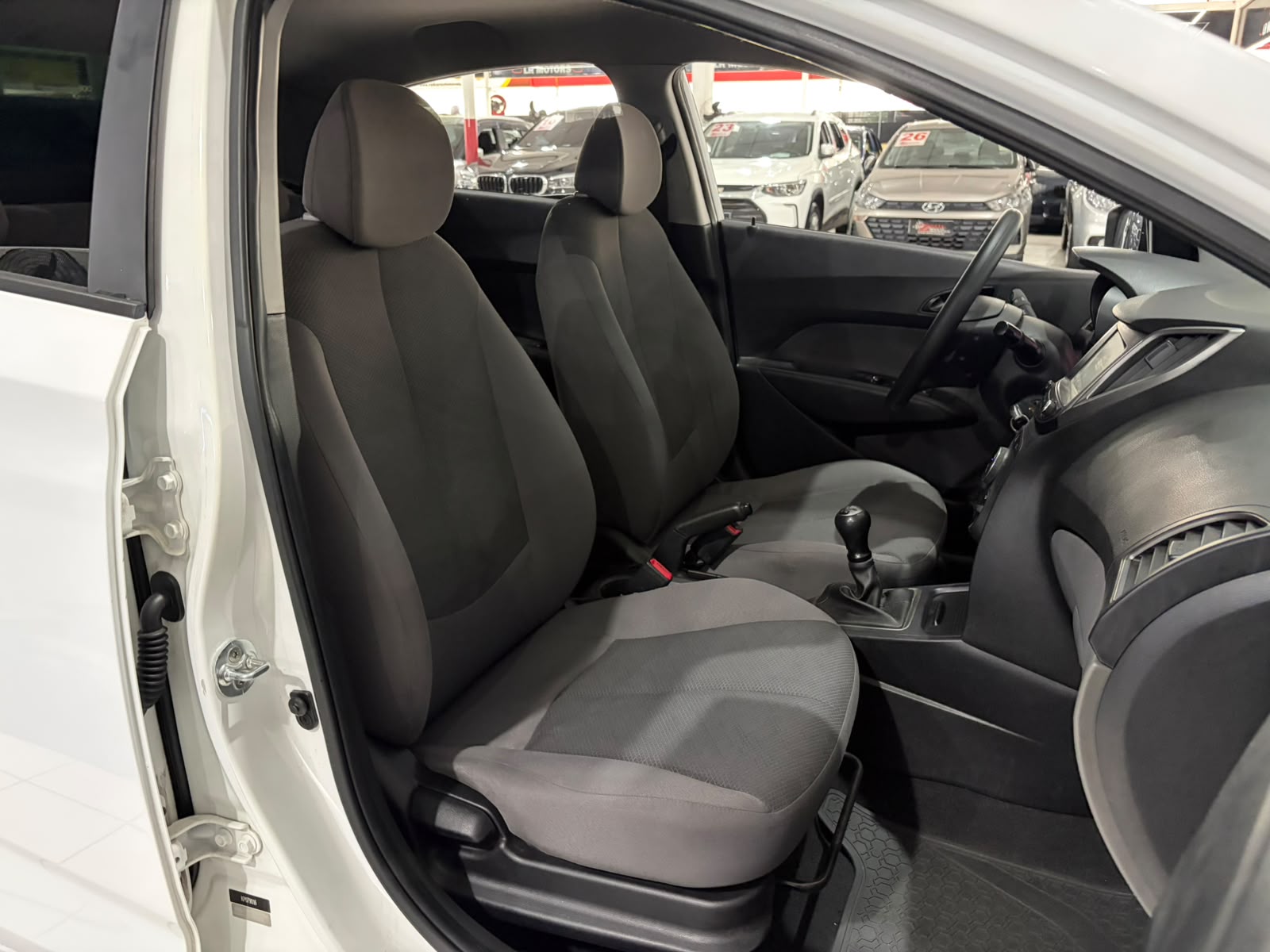 HYUNDAI HB20S