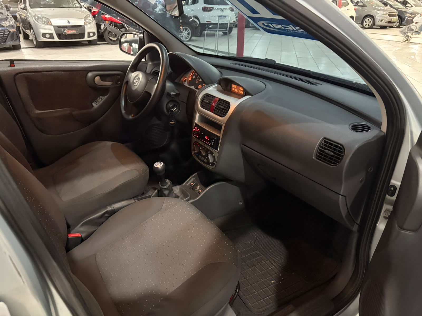 CHEVROLET CORSA