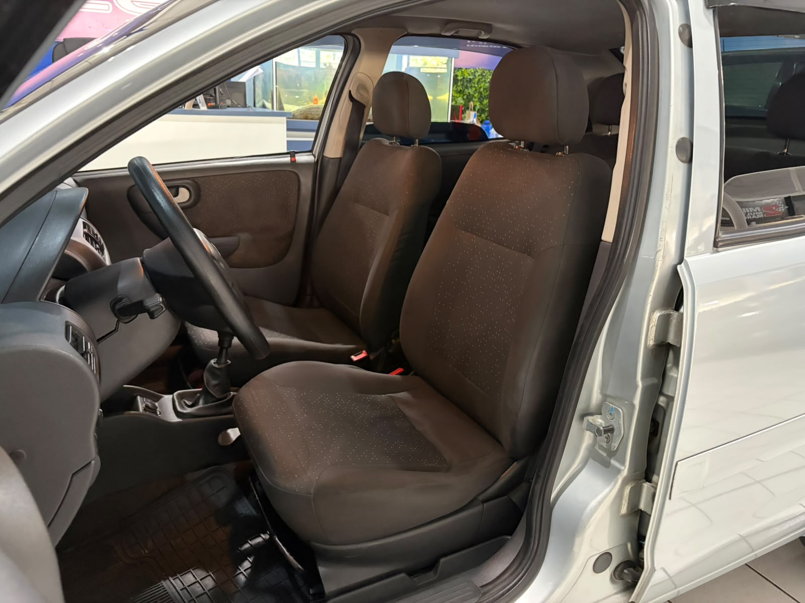 CHEVROLET CORSA