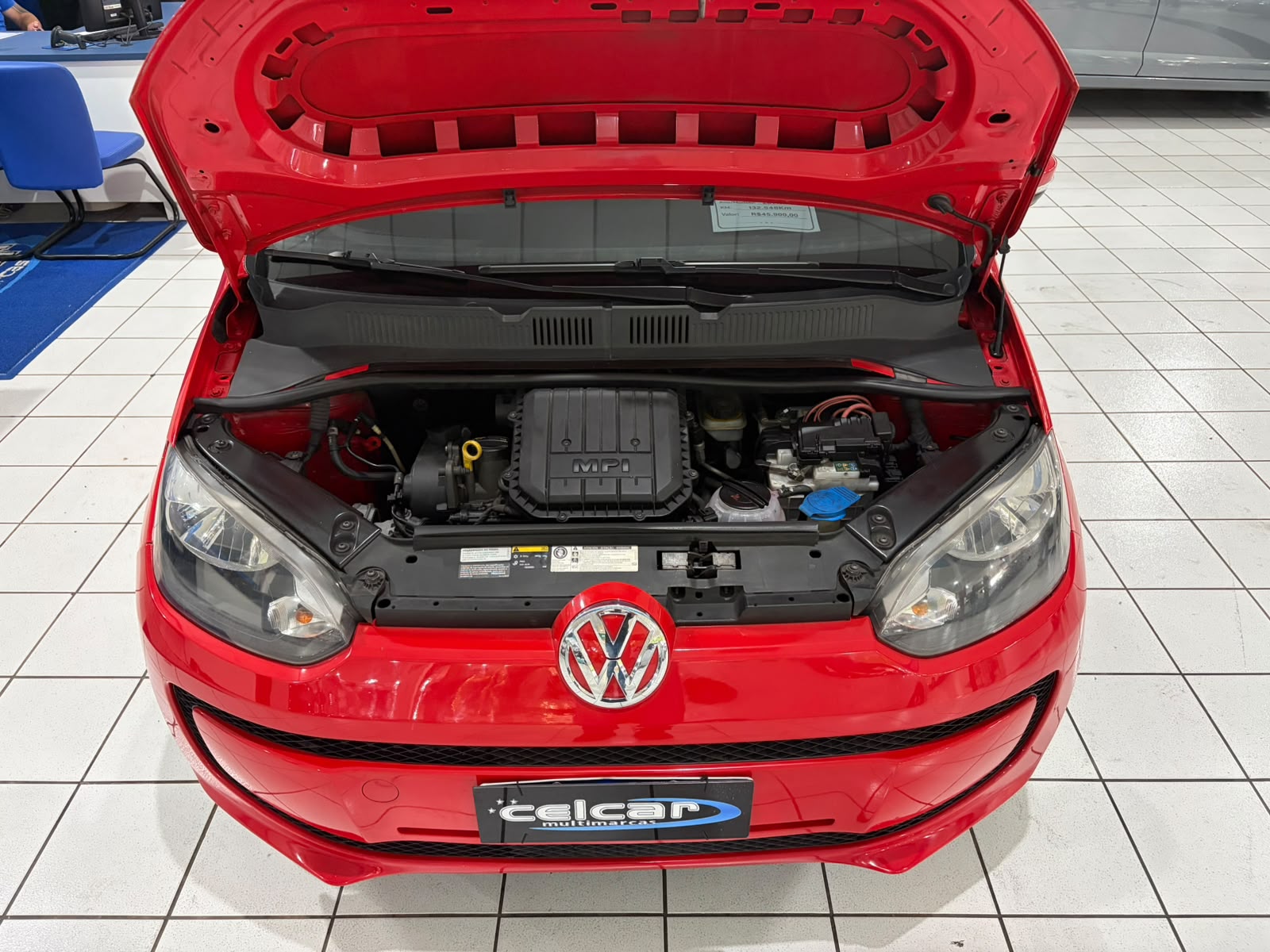 VOLKSWAGEN UP
