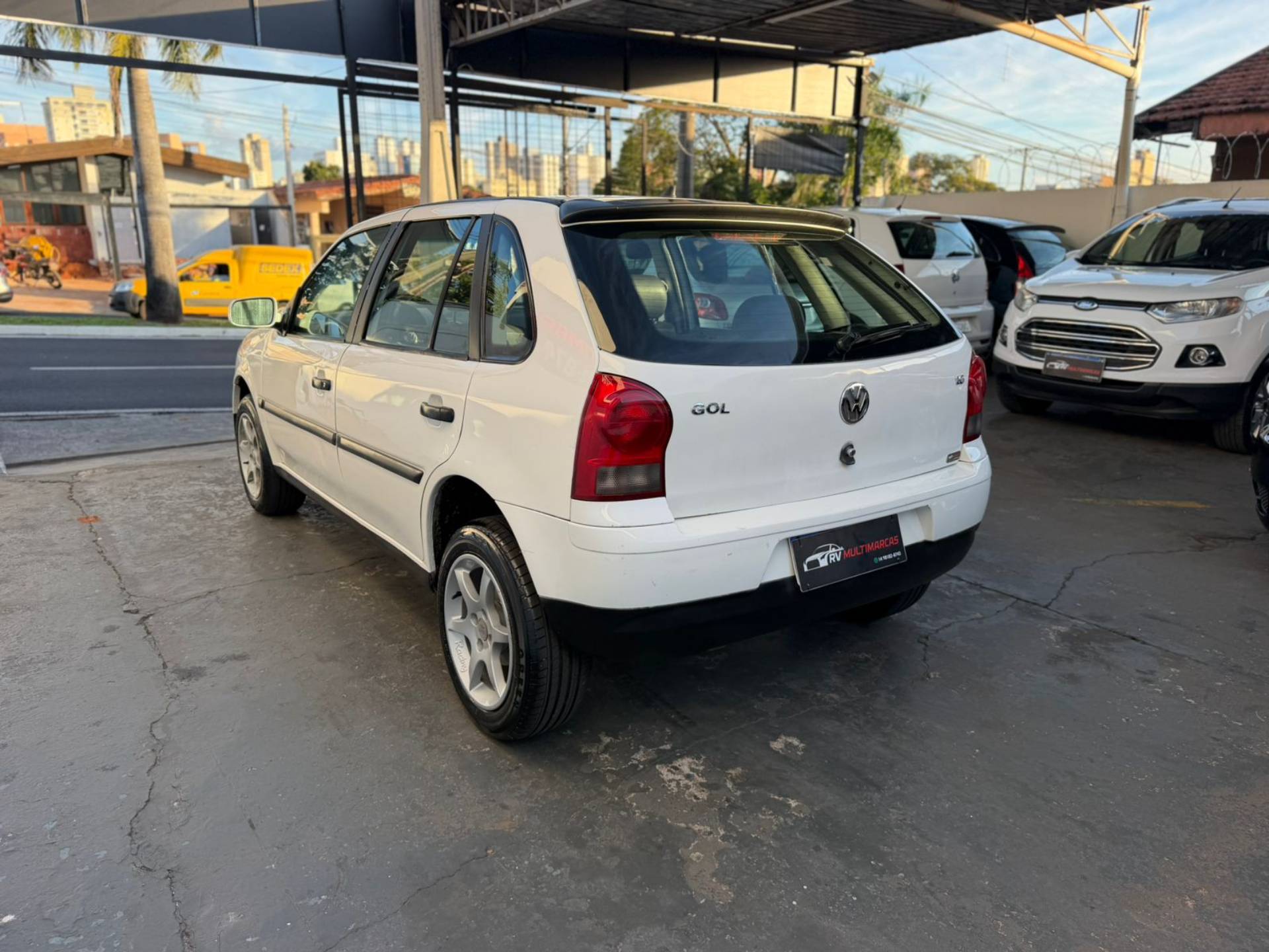VOLKSWAGEN GOL