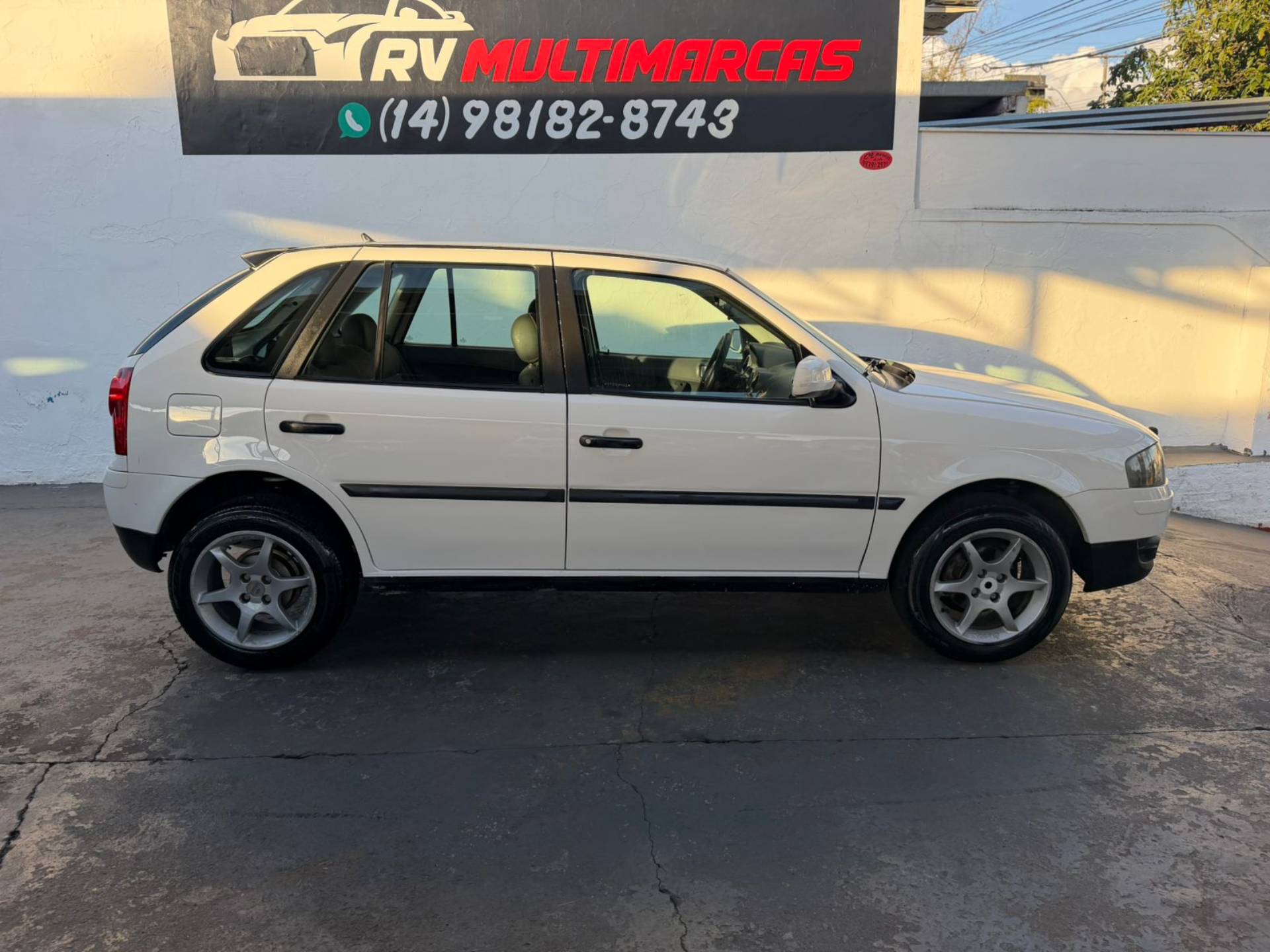 VOLKSWAGEN GOL