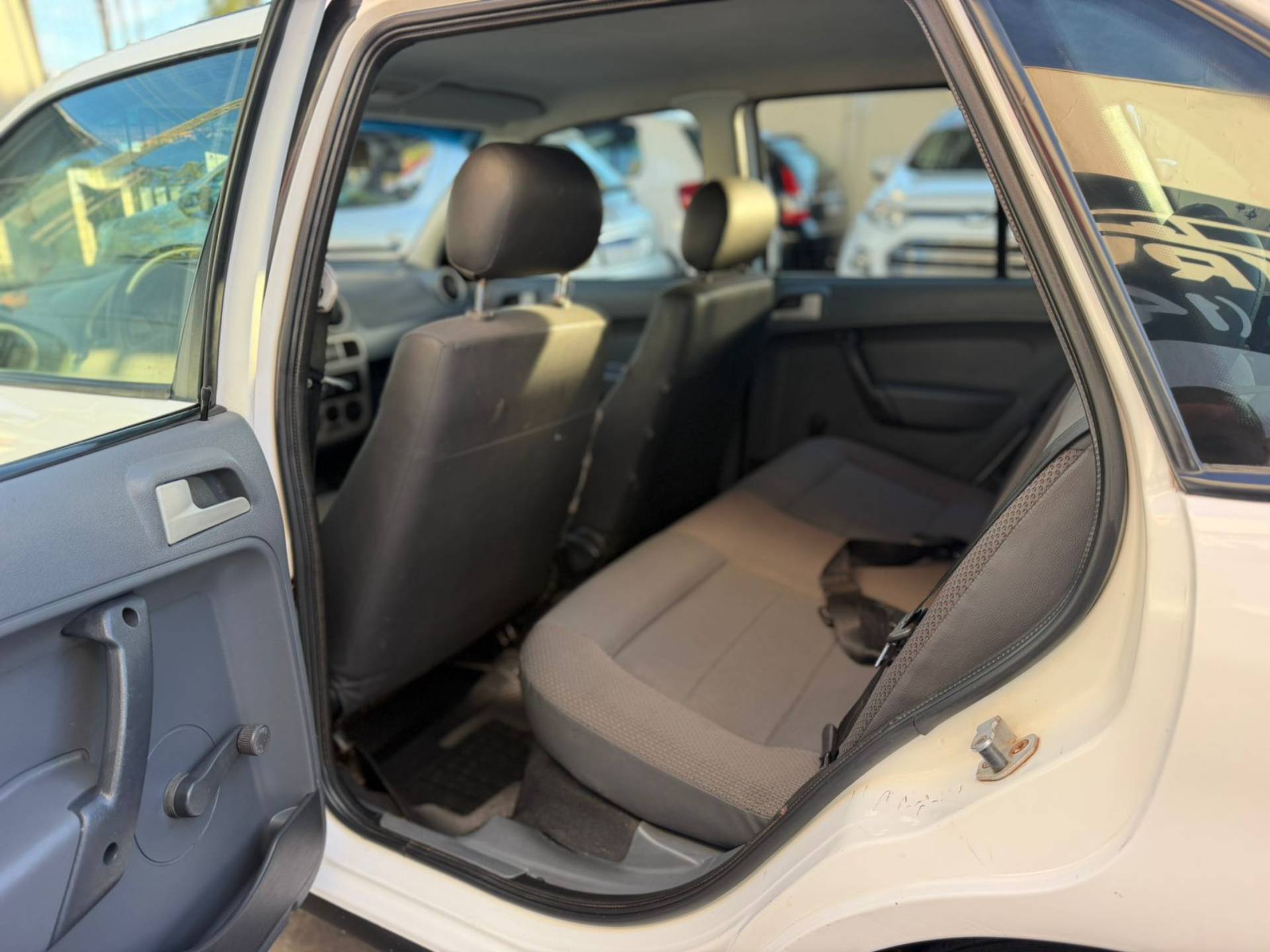 VOLKSWAGEN GOL