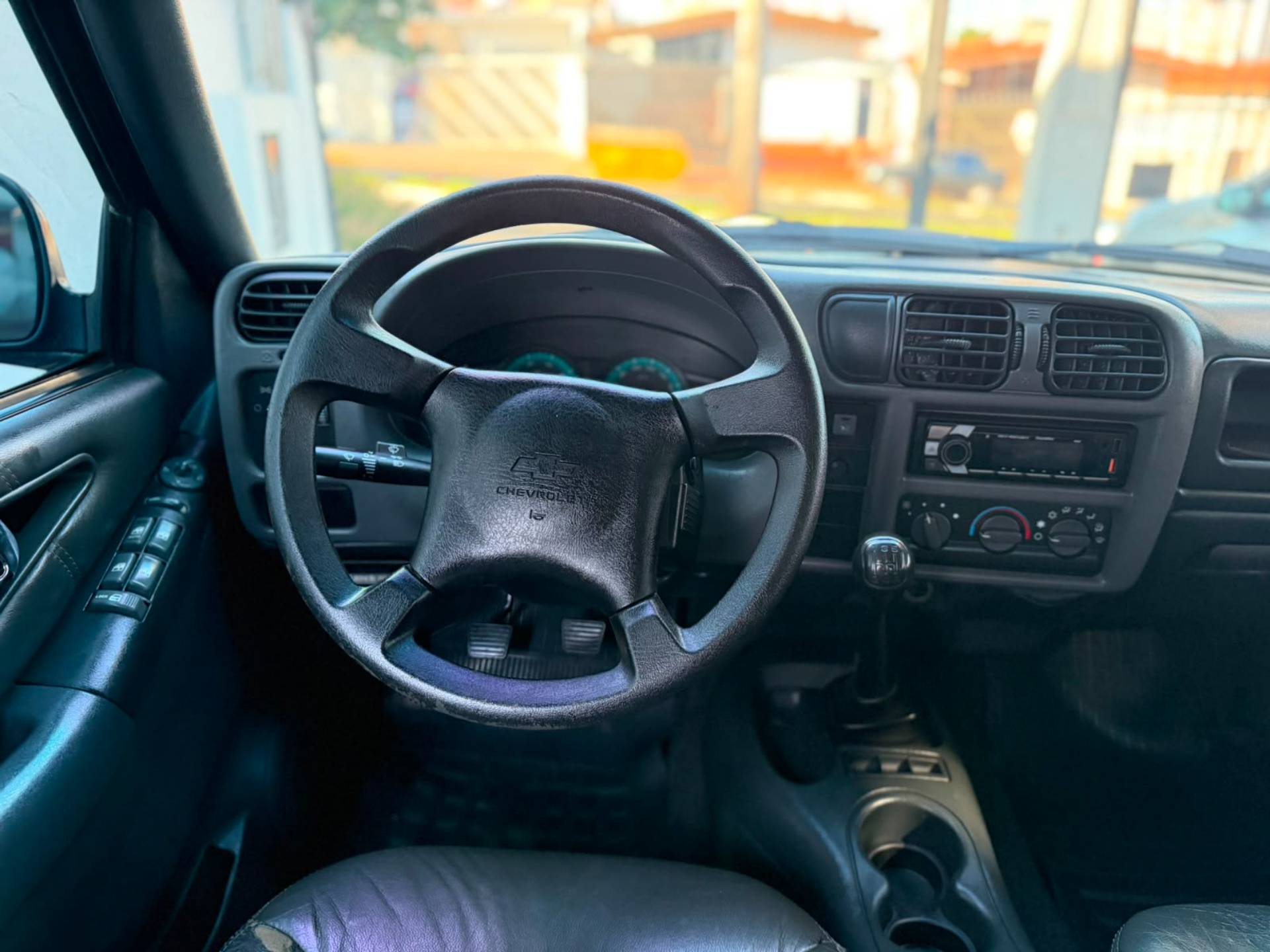 CHEVROLET S10