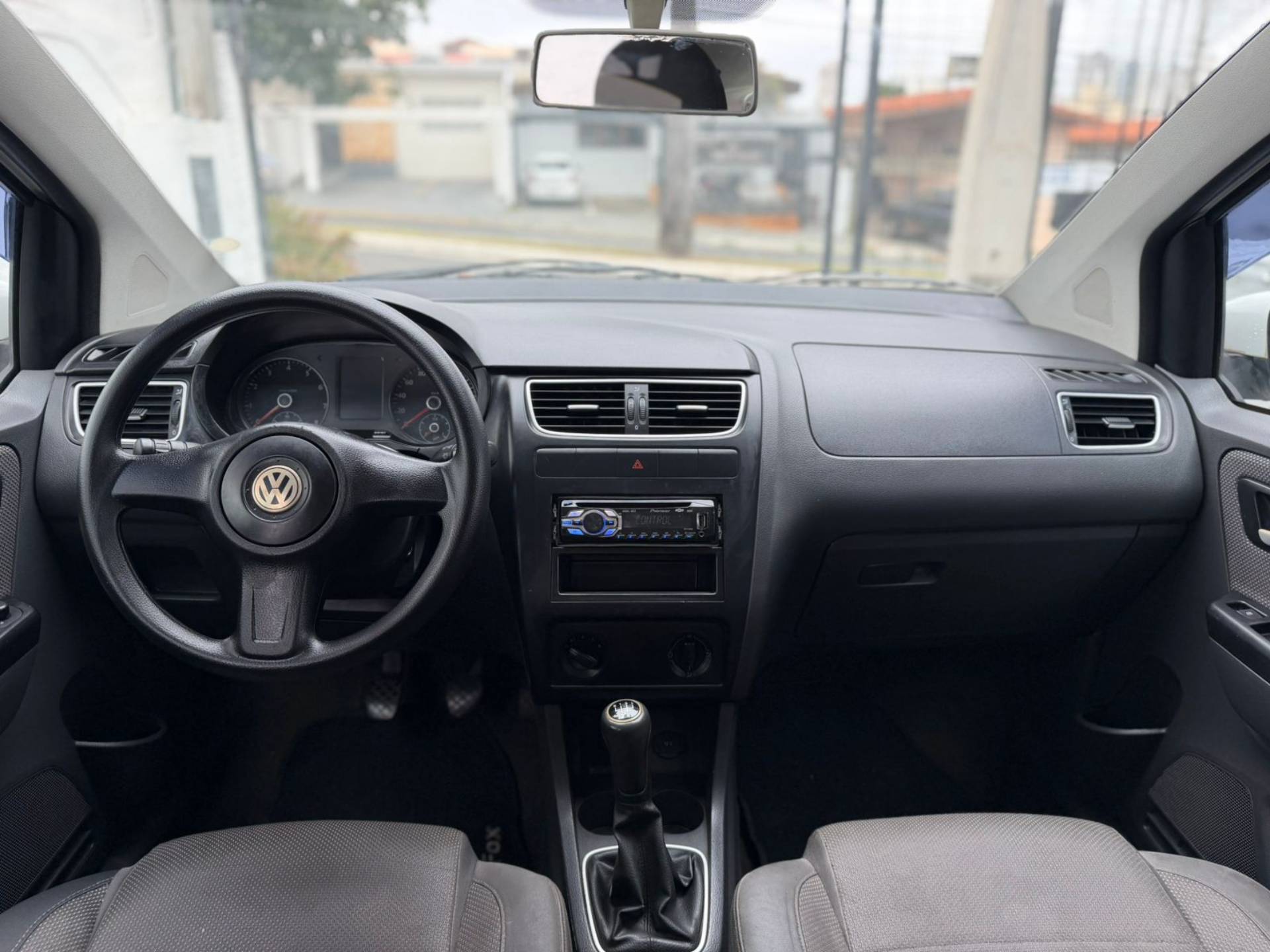 VOLKSWAGEN FOX