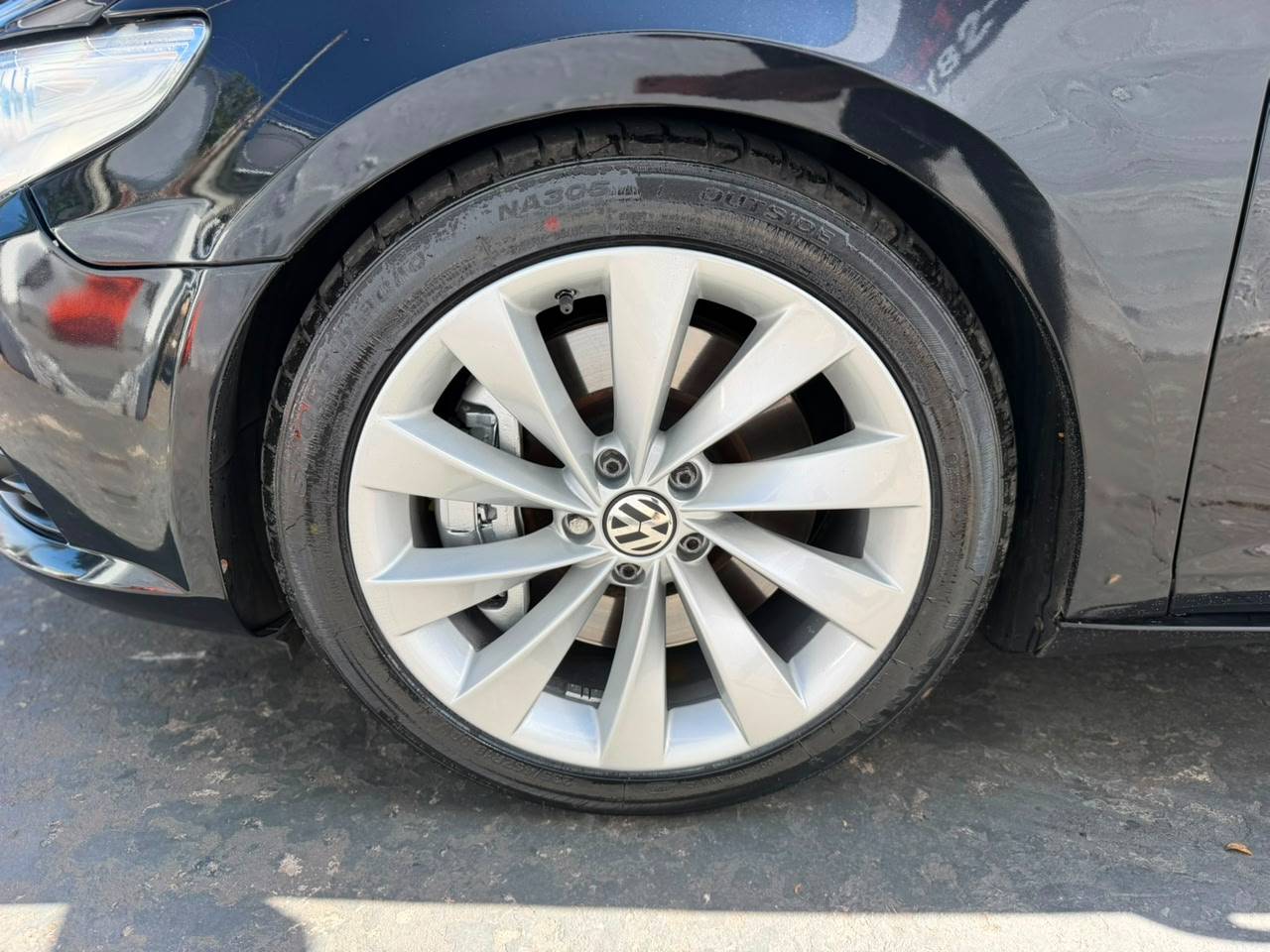 VOLKSWAGEN PASSAT