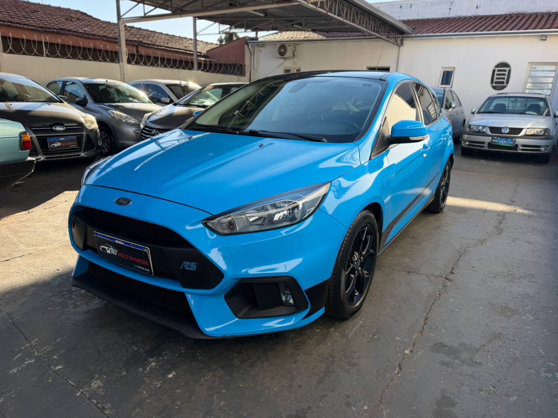 FORD FOCUS