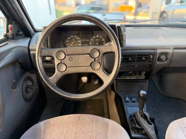 VOLKSWAGEN GOL