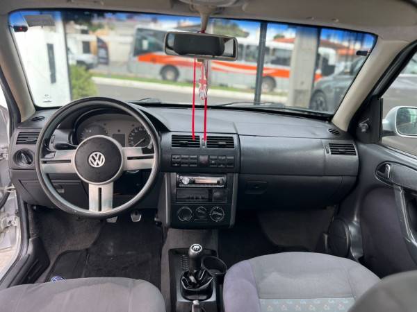 VOLKSWAGEN SAVEIRO