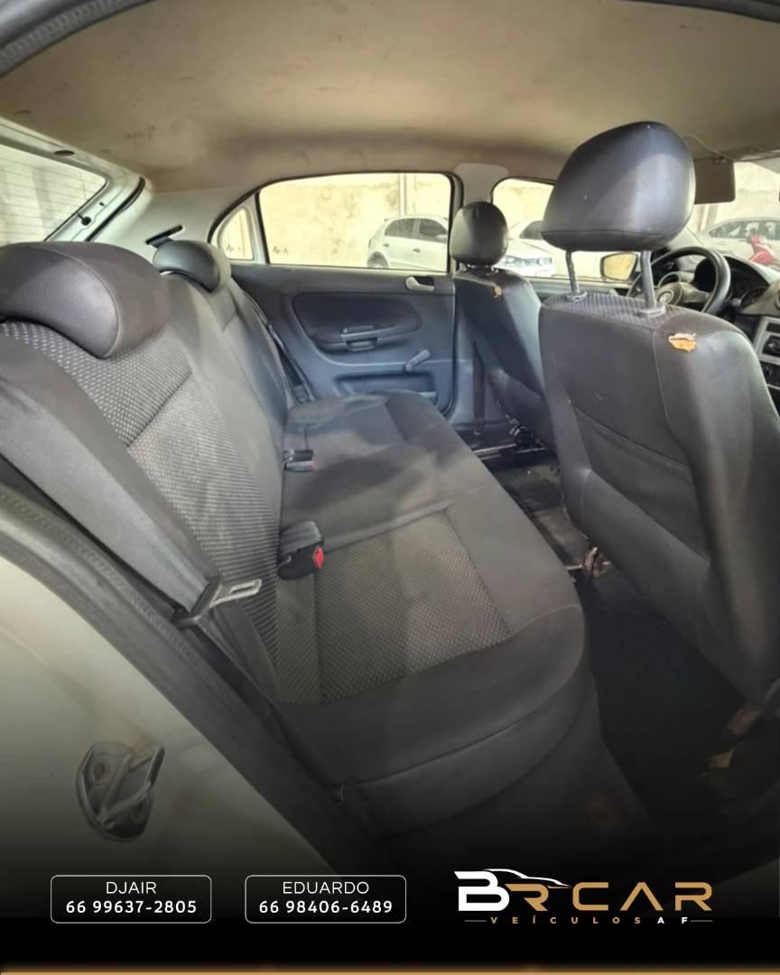 VOLKSWAGEN GOL