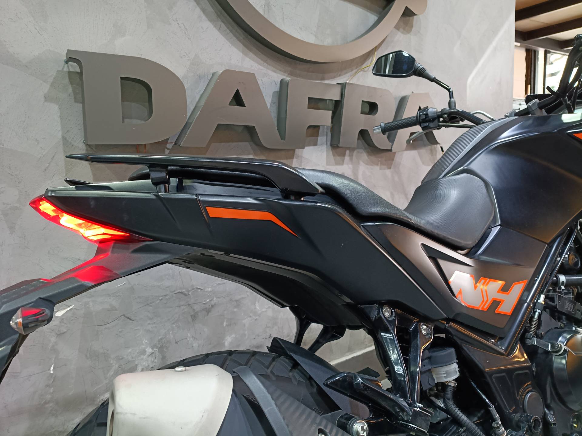 DAFRA NH 300 ABS