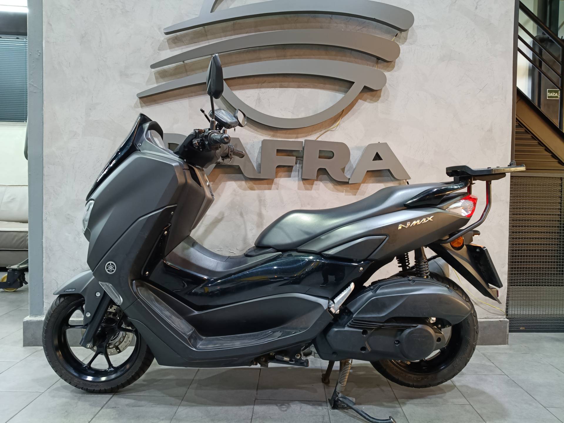 YAMAHA NMAX 160 ABS