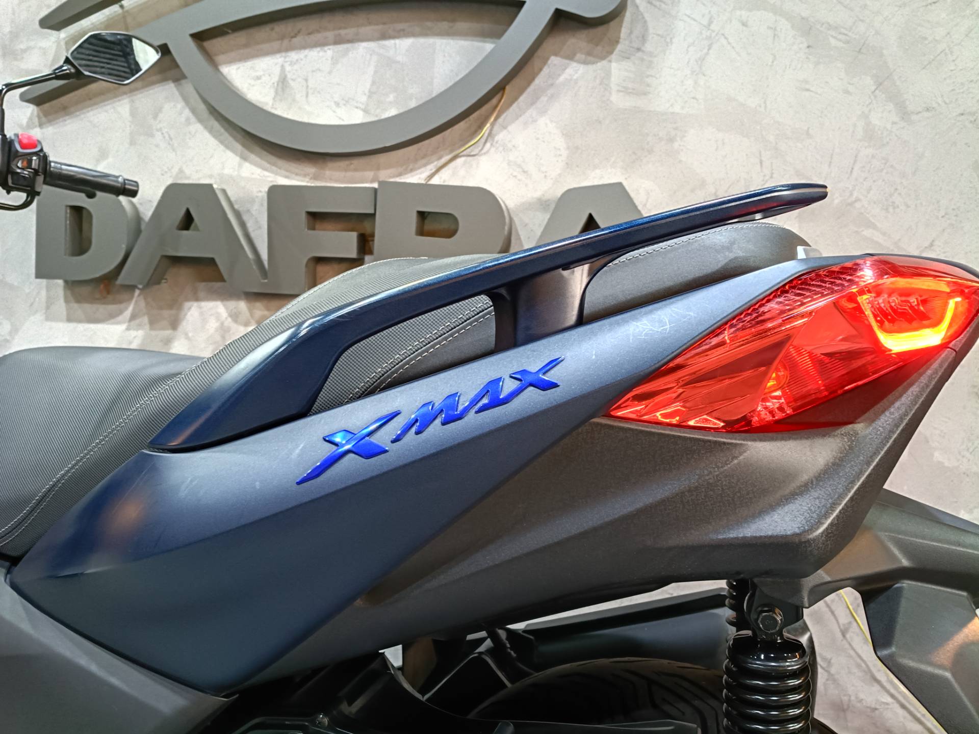 YAMAHA XMAX ABS