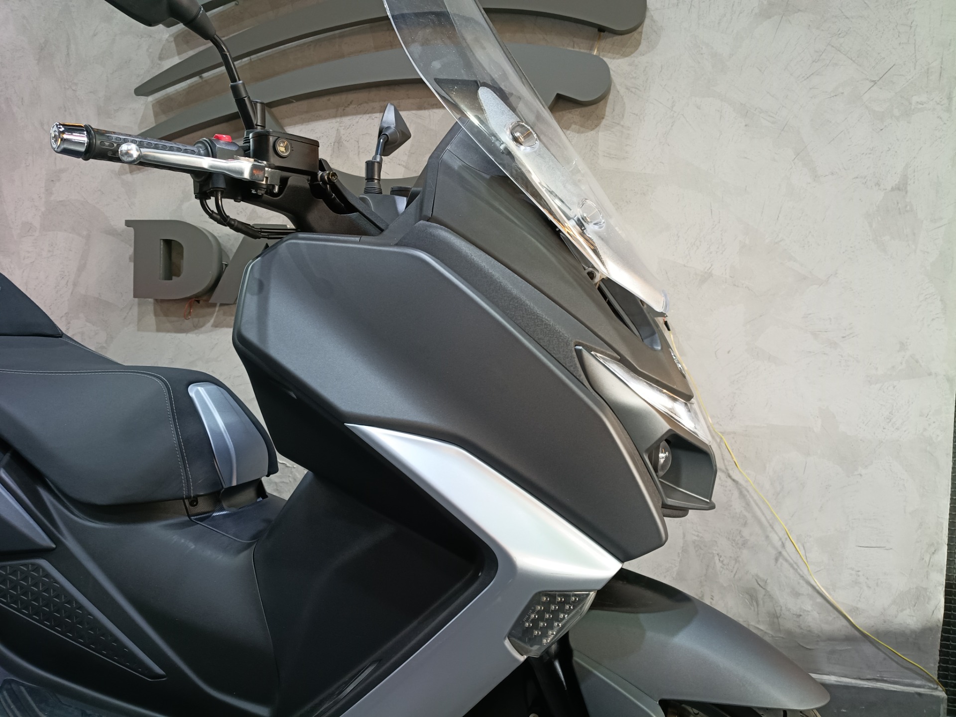 DAFRA MAXSYM 400 GT