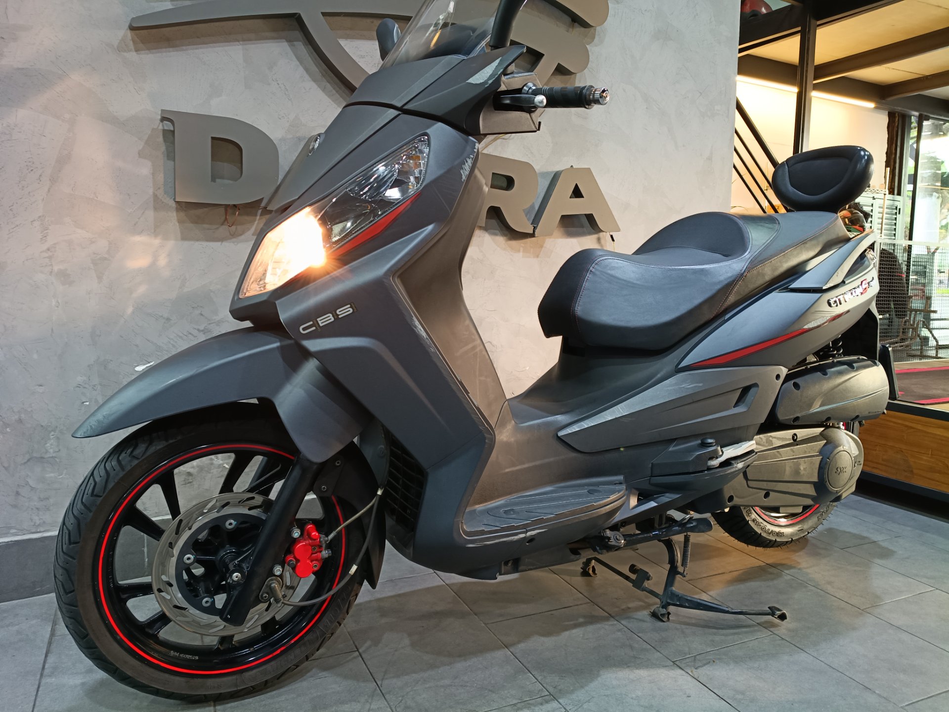 DAFRA CITYCOM 300i
