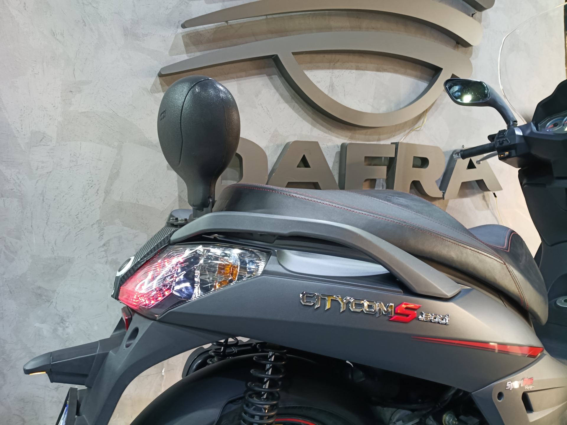 DAFRA CITYCOM 300i