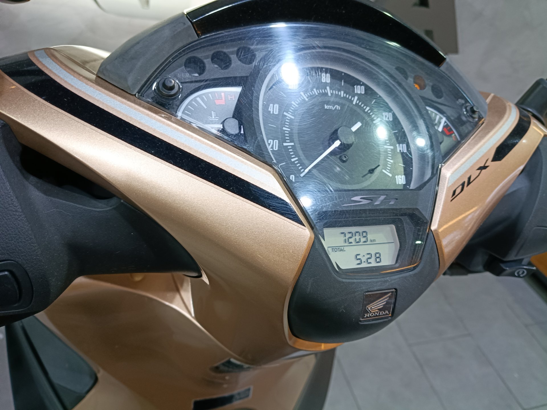 HONDA SH 150i DLX