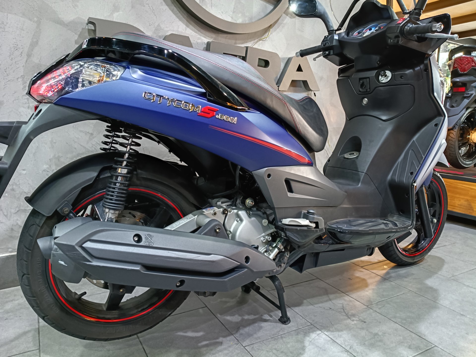 DAFRA CITYCOM 300I CBS