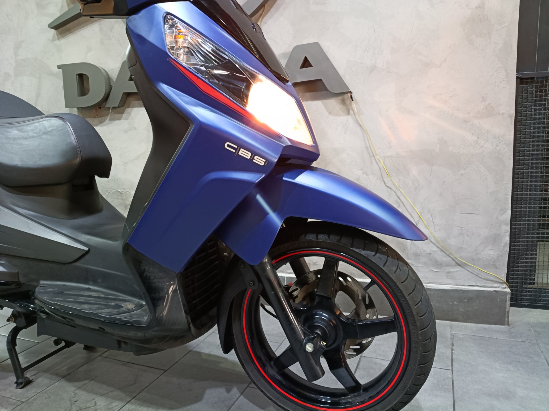 DAFRA CITYCOM 300I CBS