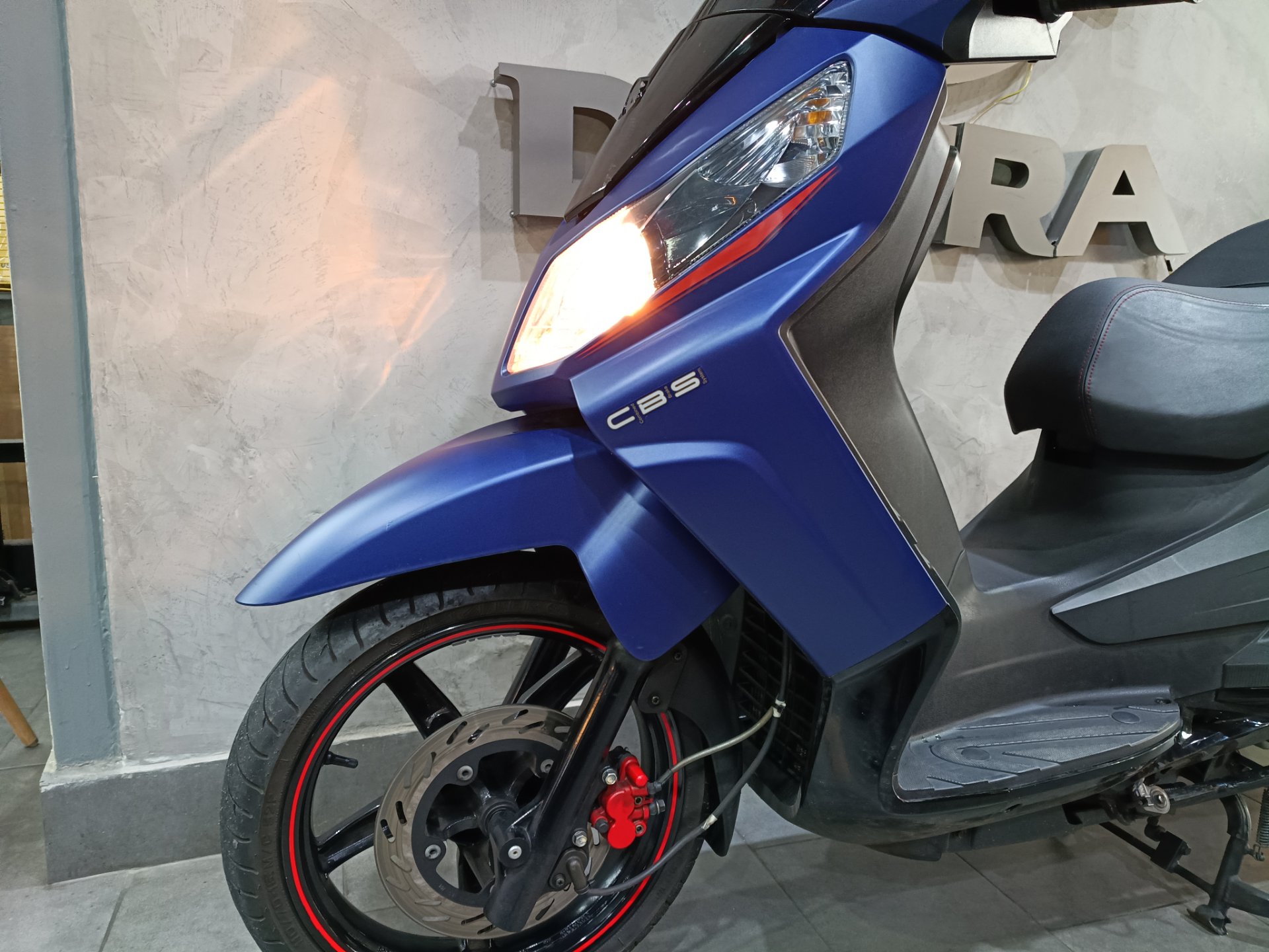 DAFRA CITYCOM 300I CBS