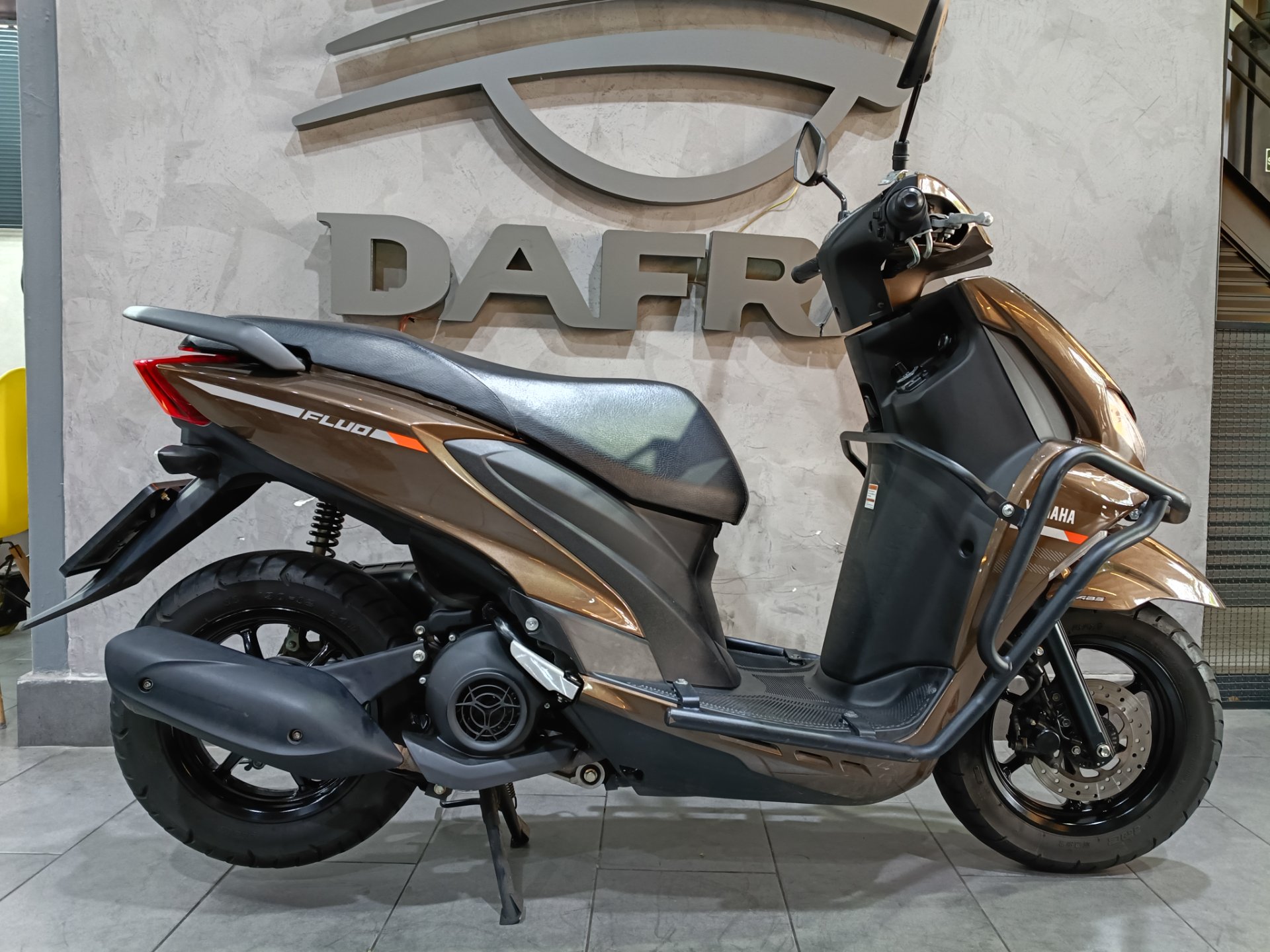 YAMAHA FLUO 125 ABS