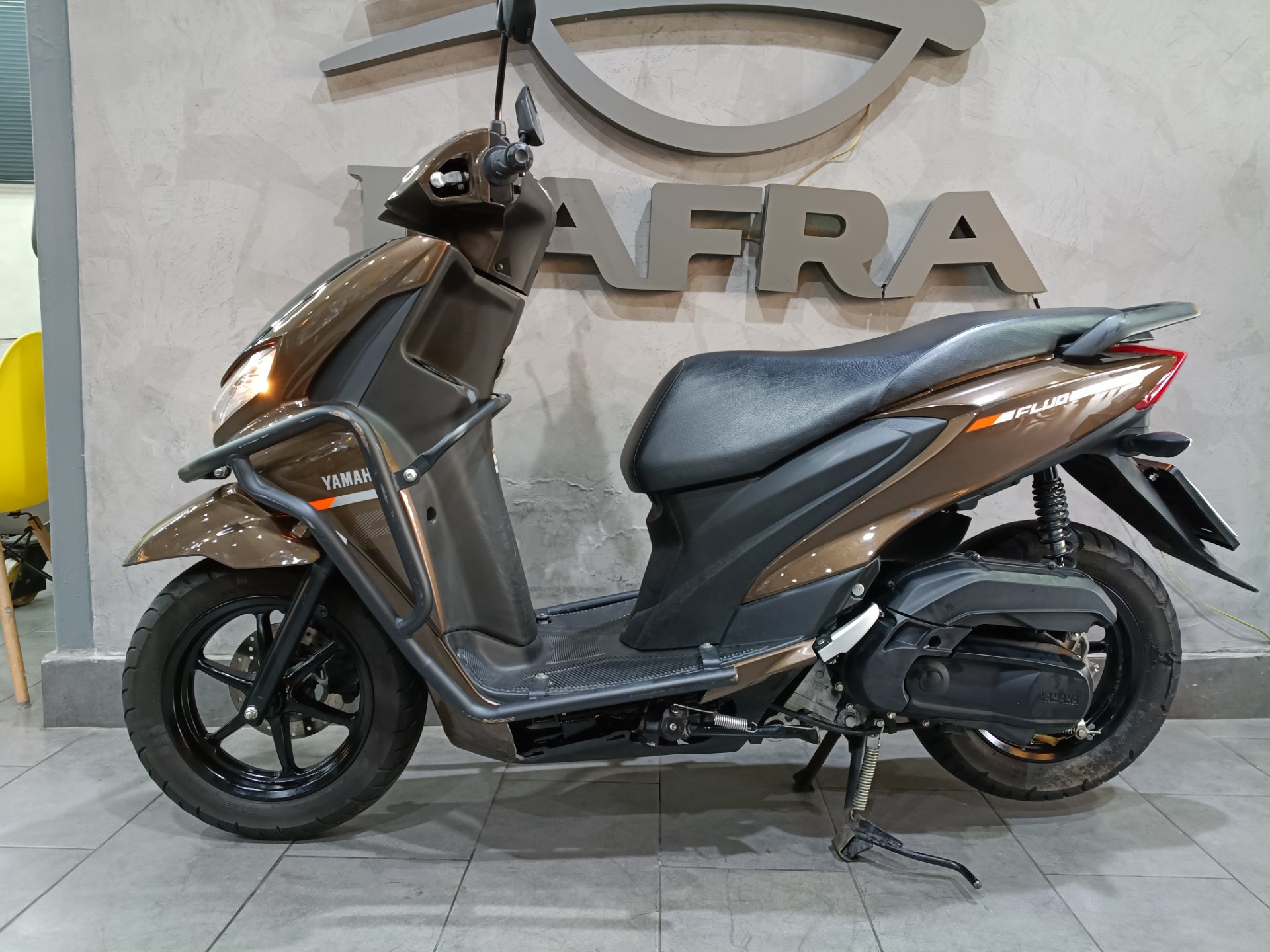 YAMAHA FLUO 125 ABS