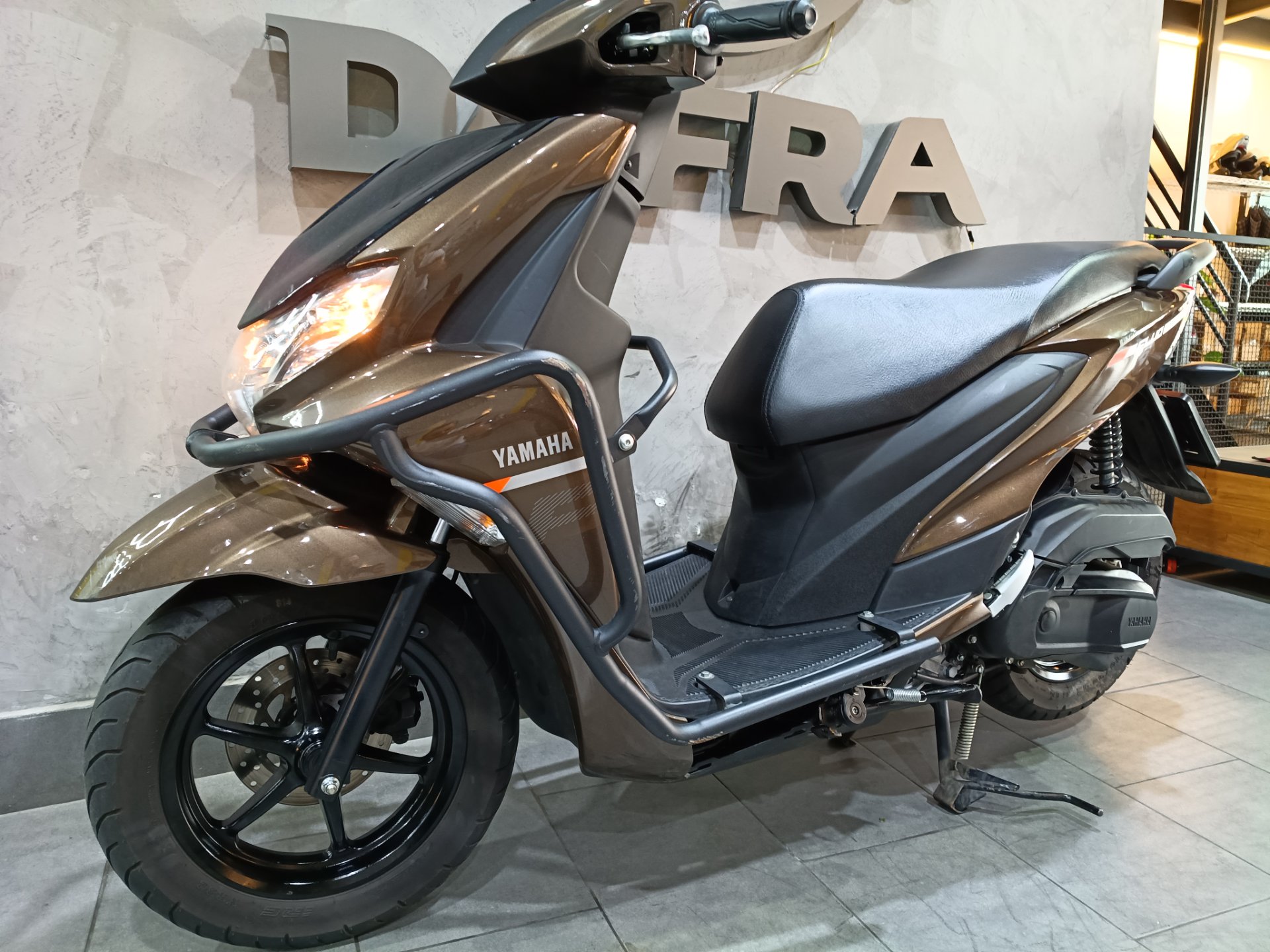 YAMAHA FLUO 125 ABS