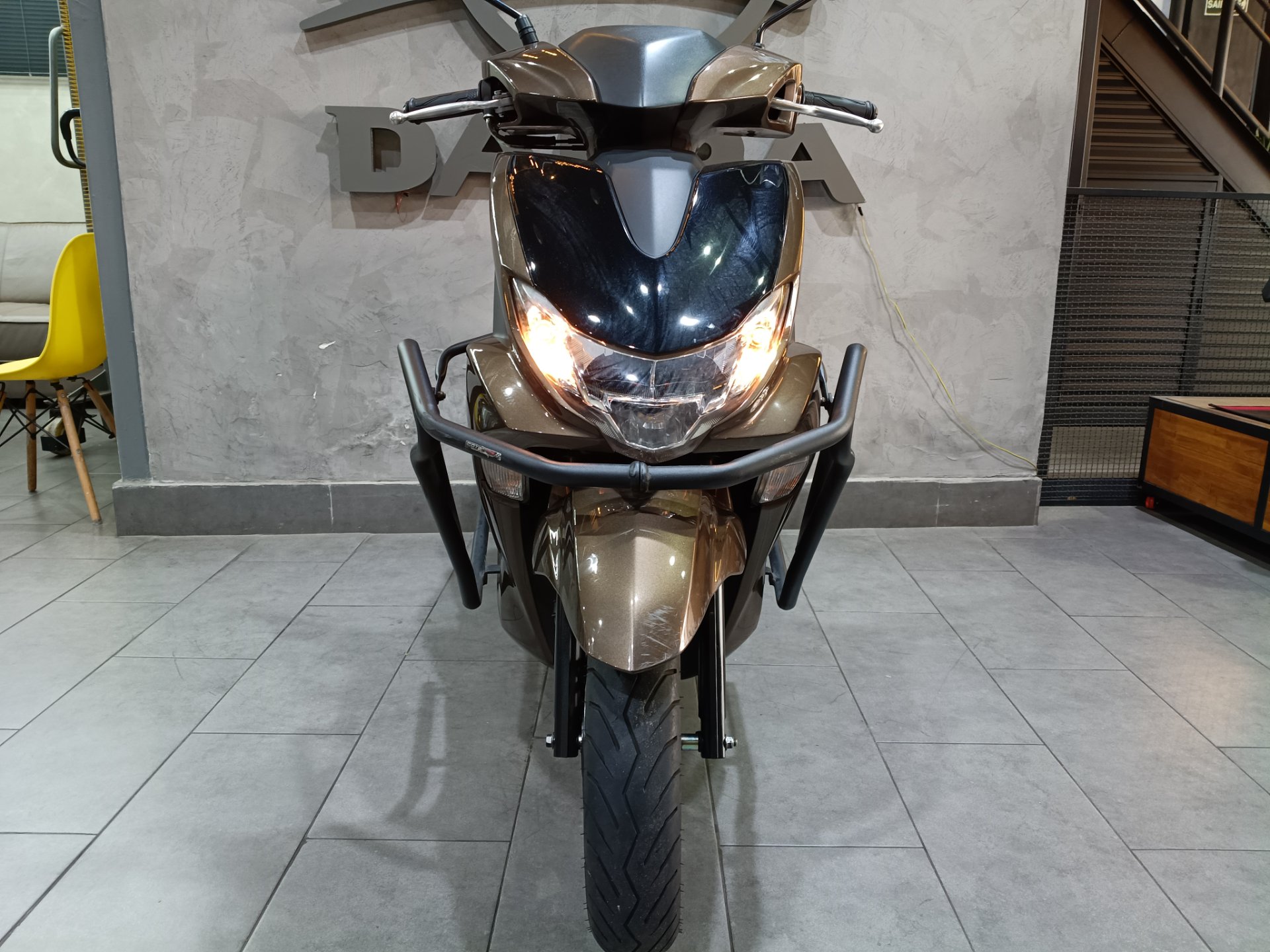 YAMAHA FLUO 125 ABS