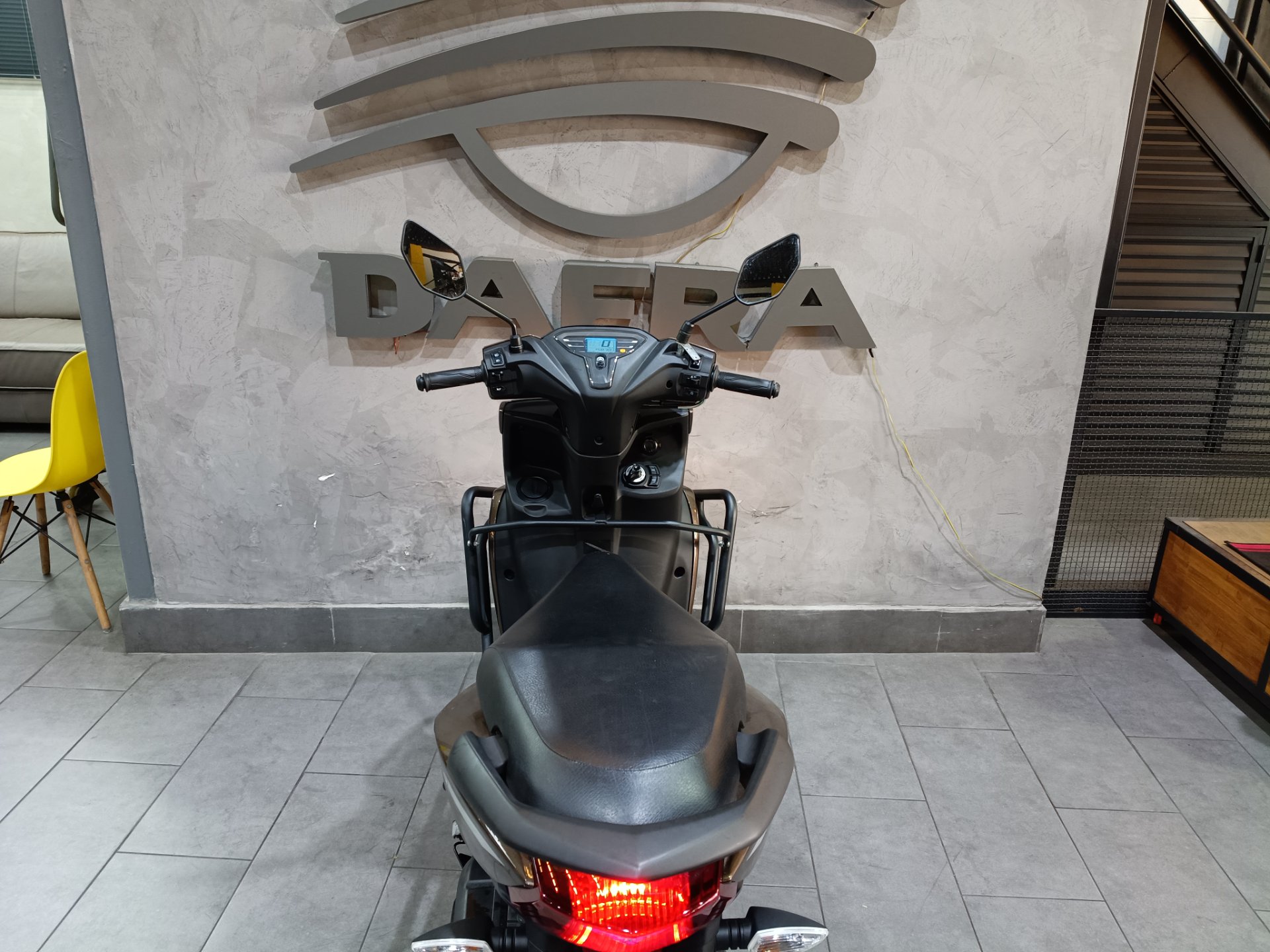 YAMAHA FLUO 125 ABS