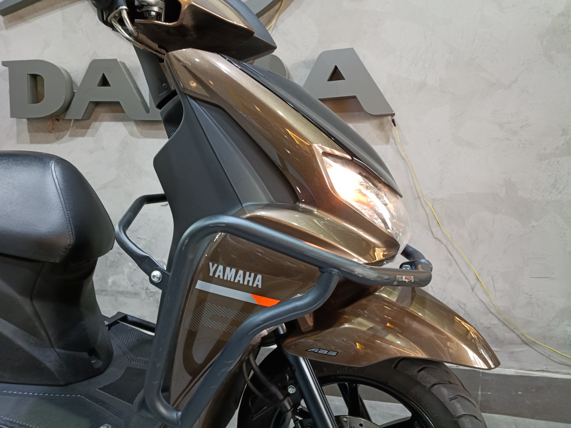 YAMAHA FLUO 125 ABS