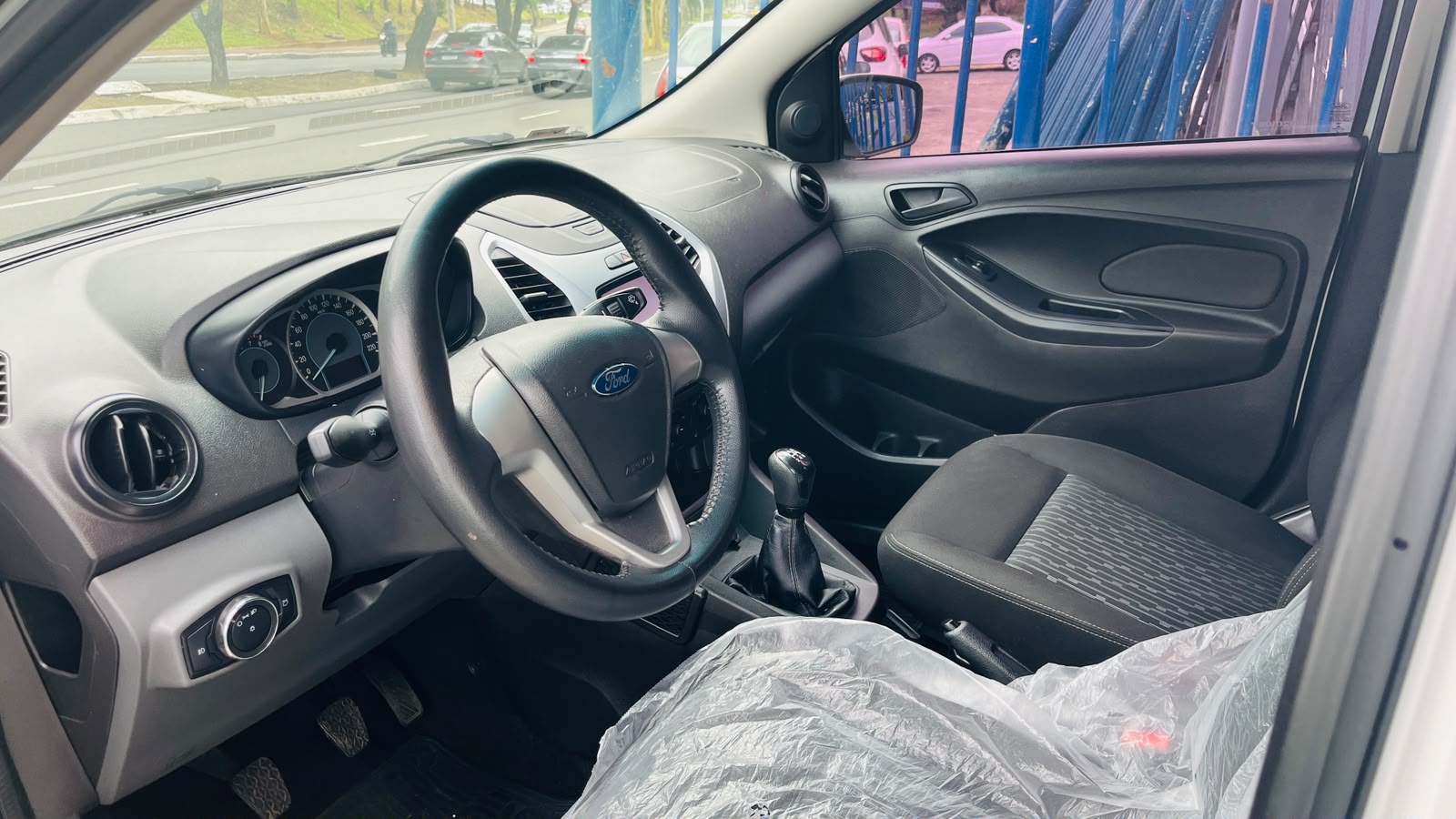 FORD KA