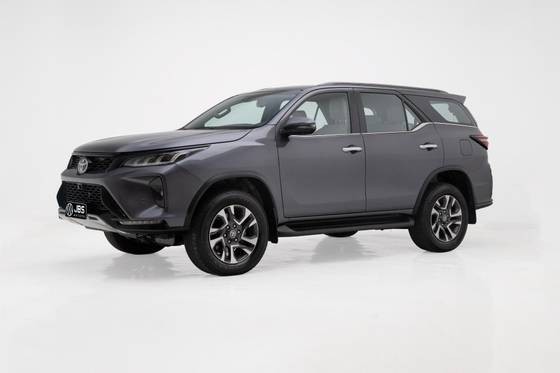 TOYOTA HILUX SW4