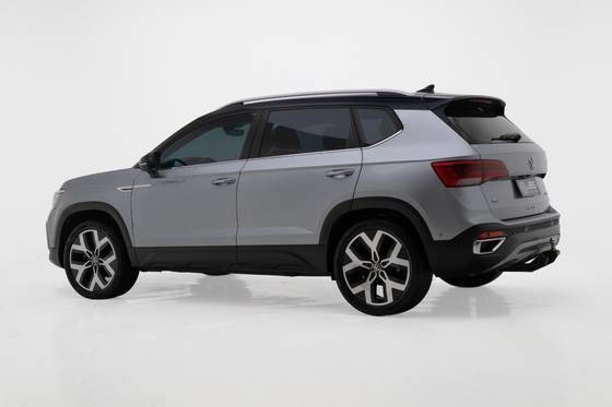 VOLKSWAGEN TAOS